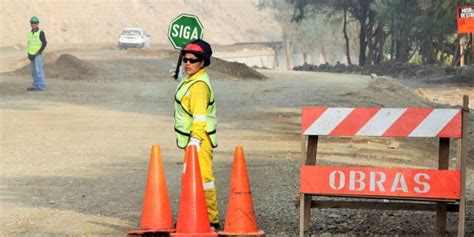 Mef Transfiere M S De S Millones Para Ejecuci N De Obras A