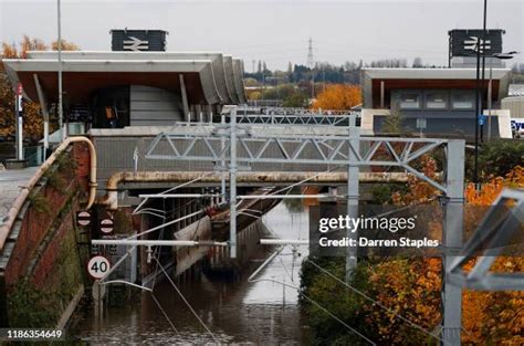 21 Rotherham Central Station Stock Photos High Res Pictures And