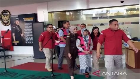 Klarifikasi Kejaksaan Agung Terkait Kasus Korupsi Ton Emas Pt Antam