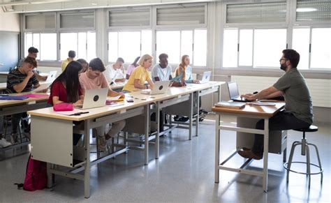 La Importancia De Los Debates Escolares Cómo Fomentar La Participación Y El Pensamiento Crítico