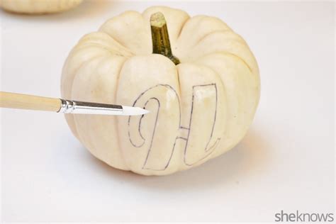 Diy Gilded Pumpkins Make For Simple And Elegant Thanksgiving Decor