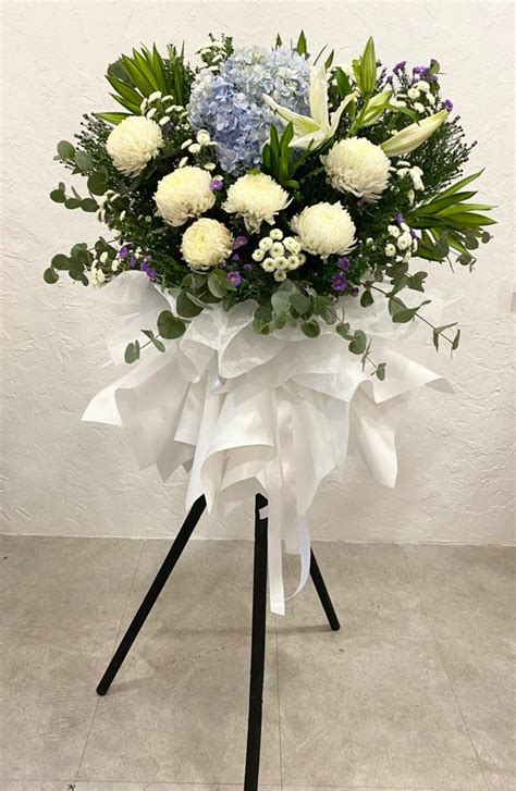 Condolence Flowers Stand