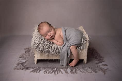 Baby River's Newborn Pictures - Blues, Greens & Greys! - Rachel Sloan Photography - Newborn Baby ...