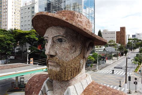 Apenas Dos Monumentos De S O Paulo Retratam Negros