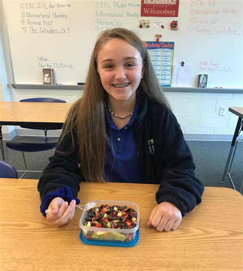 The Lauren Salad: A salad that will make your taste buds dance – Steph