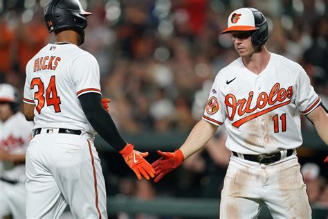 Baltimore Orioles Fans Go Viral During Jordan Westburg S Major League