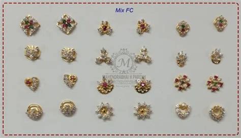 Golden 22 K Gold Nose Pins 0 250 To 0 400 Miligram At Rs 6000 Gram In