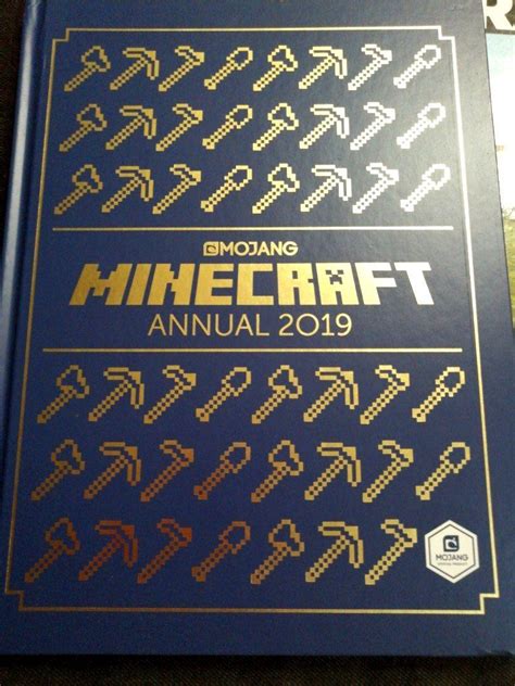 Minecraft Annual 2019 And Game Master Minecraft 2018 2 Books Hobbies