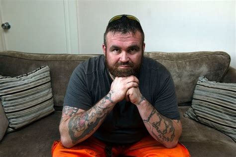 Мусорщик спустил 800 млн, выигранных в лотерею 17 лет назад, и остался ...