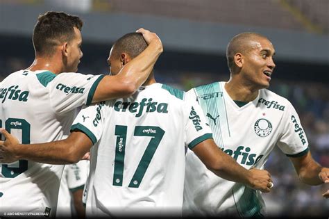 Palmeiras Goleia O Uni O Ms Para Sacramentar A Classifica O Na Copinha