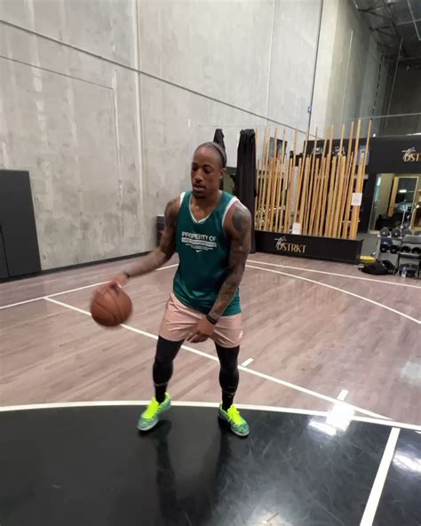 Nba On Twitter Demar Derozan Works On His Handle Footwork With