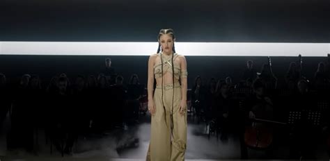 Letra y videoclip de la canción de Armenia en Eurovisión 2023 Future Lover Brunette
