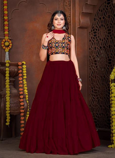 Buy Trendy Navratri Chaniya Choli Online Shopping In Usa Cbazaar