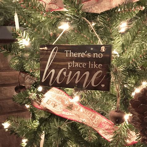 25 DIY Rustic Christmas Ornaments That You'll Adore