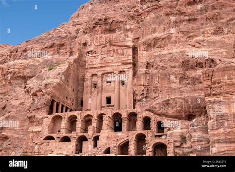 Palacio Tumba M S Grande De Las Tumbas Reales Petra Jordania