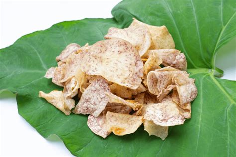 Taro Chips Recipe (Cocoyam Chips) - Yummieliciouz