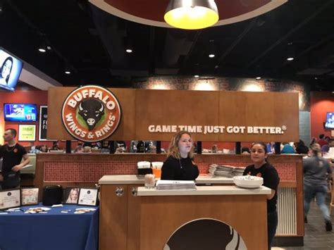 What To Expect On Your First Visit To Buffalo Wings Rings Wichita