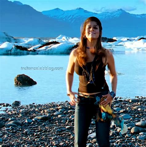 Nayanthara Tamil Aadhavan 13 Hot Hd Caps Starcelebblog