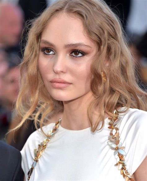 Lily Rose Depp Tiene Los Secretos De Belleza Para Verse Preciosa A Los