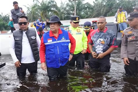 Musim Banjir Di Riau Gubri Ingatkan Untuk Menjaga Anak Anak Riau Satu