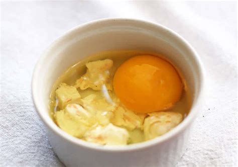 Toaster Oven Shirred Eggs (En Cocotte) - Mother Would Know