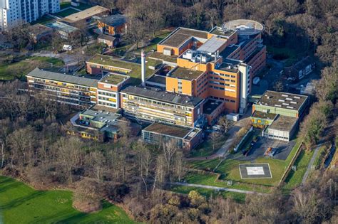 Duisburg von oben Klinikgelände des Krankenhauses