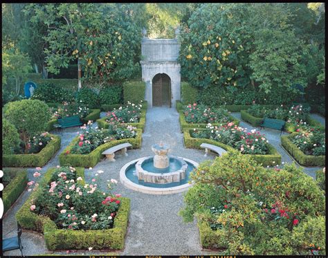 18 Private Gardens From The Ad Archive That Will Make You Green With