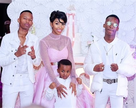 Mafikizolos Nhlanhla Breaks Off Years Marriage To Her Husband