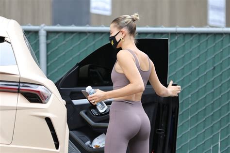 Hailey Baldwin Biebers Sexy Ass In Bikini And Tight Leggings Photos The Fappening