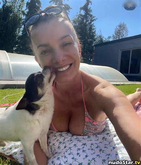 Alice Bendova Alice Bendova Official Nude OnlyFans Photo 9