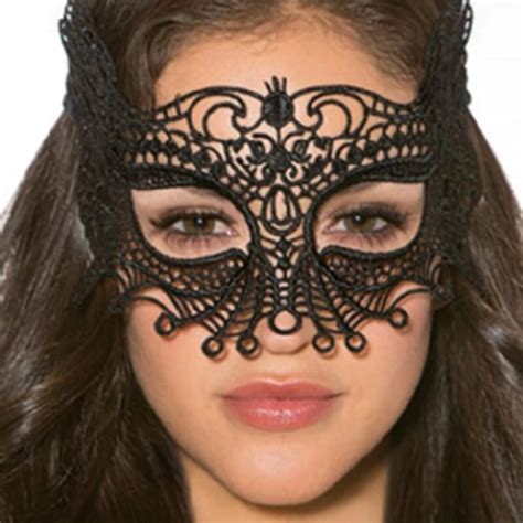 Comeondear 1 Piece Halloween Cosplay And Party Lace Eye Mask Sexy Lady