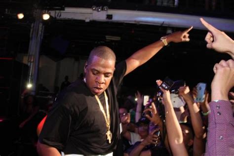 Jay Z Comincia Il Processo Per Big Pimpin Foto 1 Di 8 Radio 105