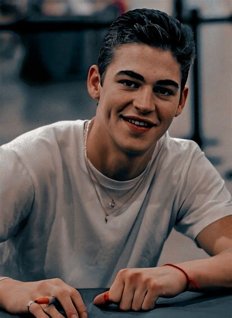 Hardin Scott Hot Hero Hero Fiennes Tiffin Hardin Hero Fiennes Tiffin Aesthetic