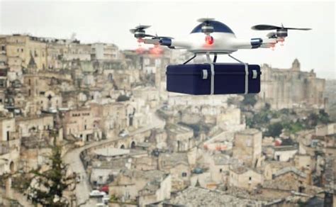 Revolutionising Healthcare - Drones for Medical Delivery – Drone Reviews