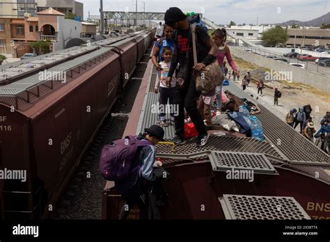 April 24 2024 Nearly 700 Migrants Arrived In Ciudad Juarez Aboard The