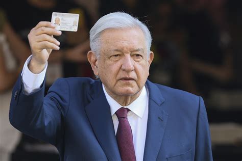 Elecciones Presidenciales En M Xico L Pez Obrador Ya Vot Y Envi