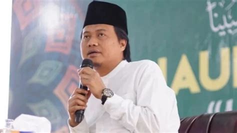 Gus Yusuf Chudlori Sarankan Jika Ingin Berkah Harus Berkhidmah