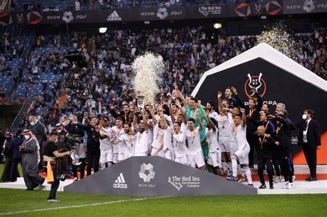 Real Madrid Gana La Supercopa De España Su Primer Título De La