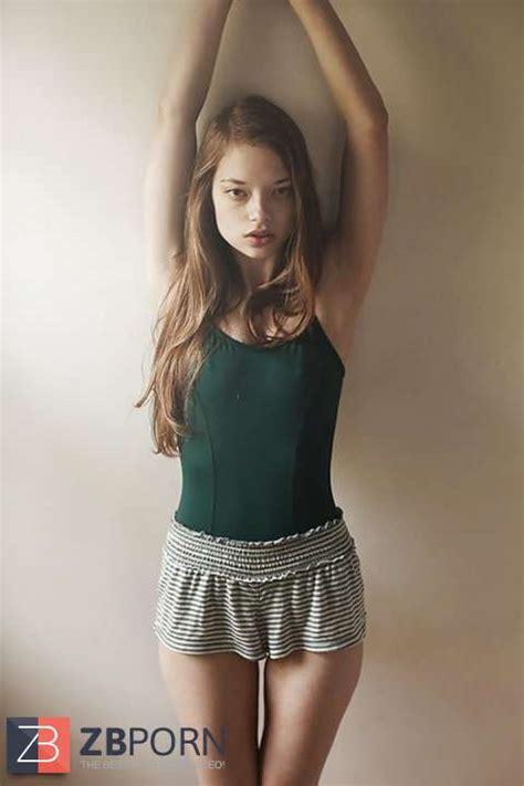 Ryonin 22 Yo Model ZB Porn