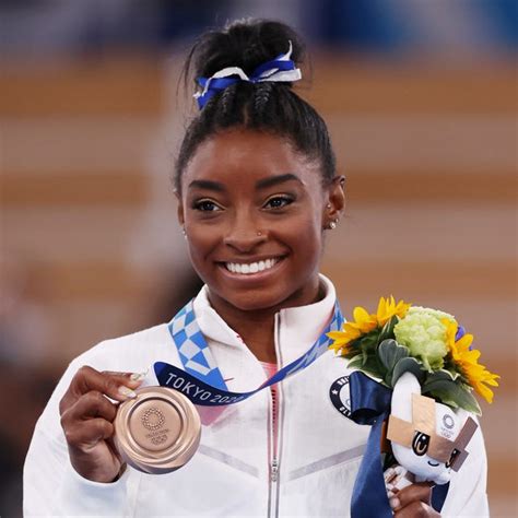 Simone Biles Rocks New Braids After Slaying the Tokyo Olympics