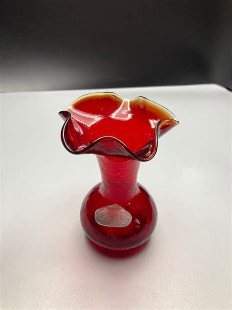 Vintage Hand Blown Ruby Red Crackle Glass Vase With Ruffle Top 5 18 By Rainbow With Original