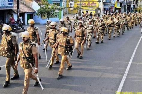 Flag March Was Conducted In Few Sensitive Areas By Police