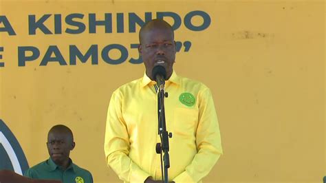 DANIEL AWAKI MGOMBEA UBUNGE JIMBO LA KARATU CCM AKIOMBA KURA ARUSHA