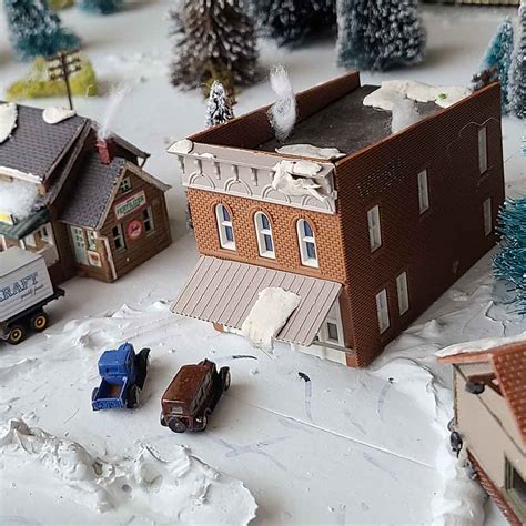 Christmas model train layout - Model railroad layouts plansModel ...