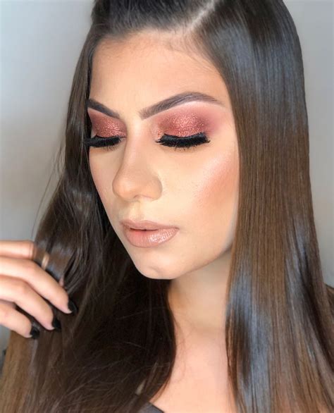 136 curtidas 4 comentários Make Hair laislinsmakeup no