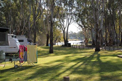 Lowest price for Powered Sites in Deniliquin >>]BIG4 Deniliquin Holiday Park