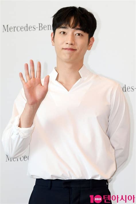 СО КАН ДЖУН SEO KANG JOON JUN 서강준的专辑 Seo Kang Jun Social Network