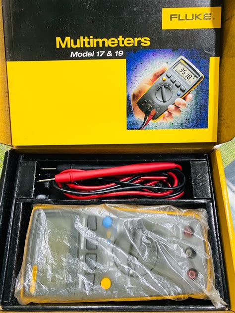 Fluke Digital Multimeter, Computers & Tech, Parts & Accessories, Other ...