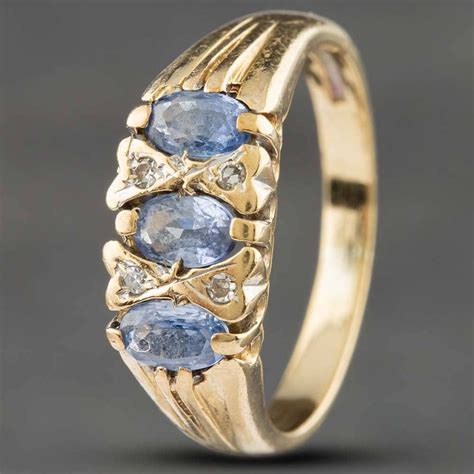 Second Hand 9ct Yellow Gold Sapphire Brilliant Cut Diamond Seven