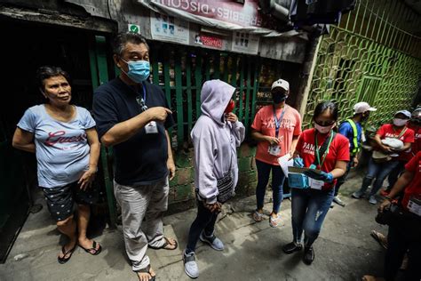 Radio Veritas Asia Connects Chinese Catholics To Manilas Poor Amid